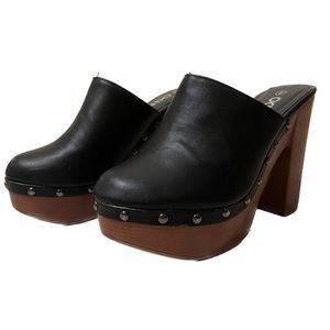 Dolls kill sale y2k brown platform heels